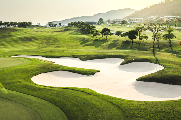 สนาม แบล็คเมาท์เทน กอล์ฟ คลับ