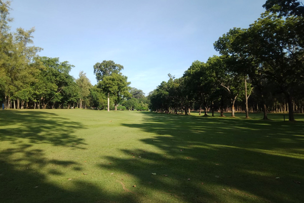 สนามกอล์ฟ เขื่อนอุบลรัตน์