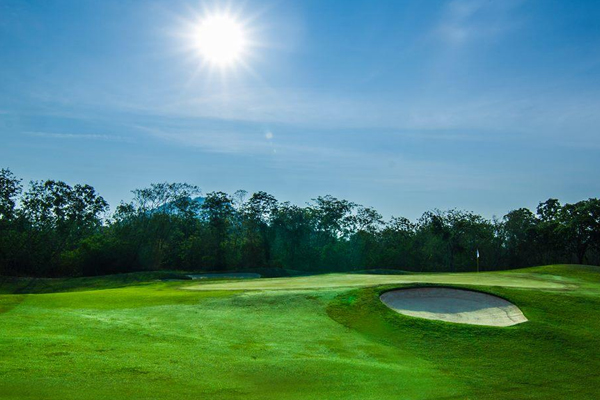 สนาม เลควิว รีสอร์ท แอนด์ กอล์ฟ คลับ